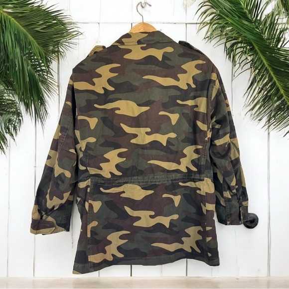 MOUSSY Thick Camo Utility Jacket with Hidden Hood - Size Free - Picture 2 of 11